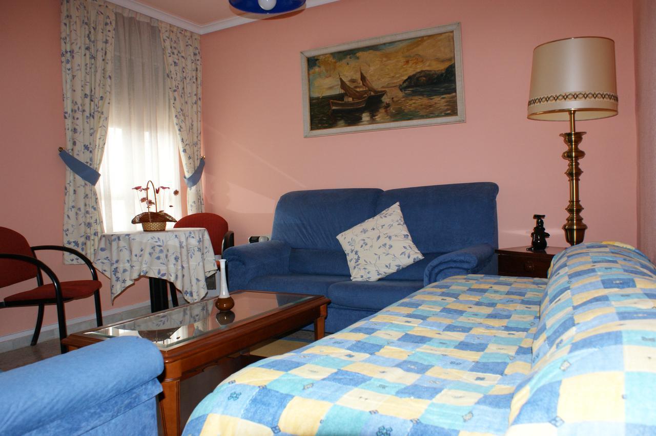 Hostal Carazo Torquemada Exterior photo